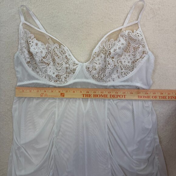 Y2K Cacique Baby Doll White Sheer Lace Mini Slip Size 26/28 - Picture 3 of 8